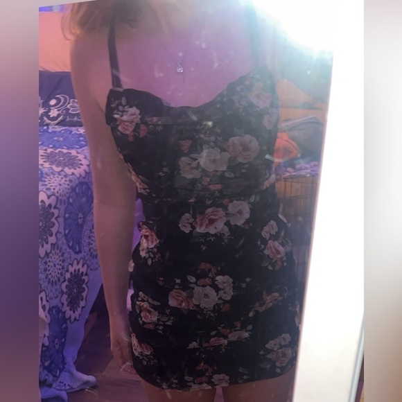 Windsor HOCO Dress - Picture 2 of 4